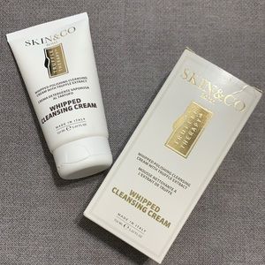 SKIN&CO
Truffle Therapy Whipped Cleansing Cream